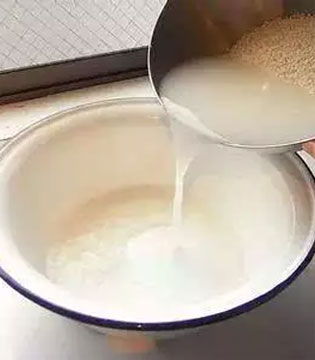 淘米水,淘米水的用法,淘米水的作用