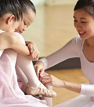 舞蹈,孩子学习舞蹈,报舞蹈班