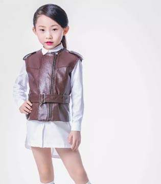 小童星王艺雯,VICKY’Z