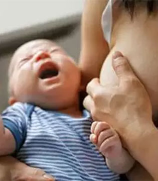 母乳喂养,喂养误区,给宝宝喂奶