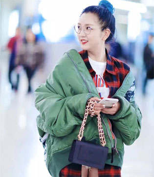 何洁,个性,穿搭,机场