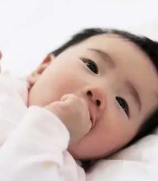 宝宝吃手指,吃手习惯,孩子吃手