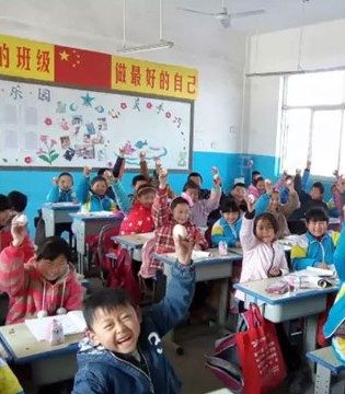 七波辉,免费午餐,公益项目