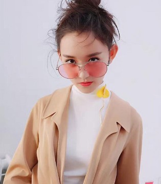 蒋依依,日常生活美照,甜美,性感