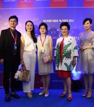 安娜与艾伦,IKKI,新品发布会