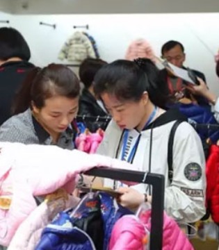 合乐童装,新品发布会,现场