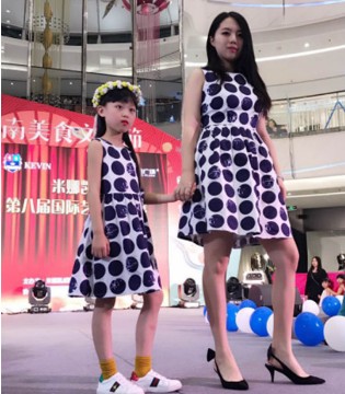 童装品牌,T100,T台秀