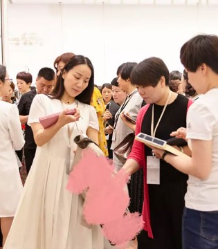 2017冬年装订货会,一诺