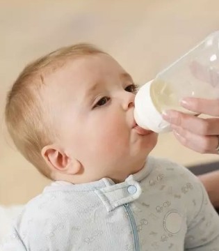 母乳,奶粉