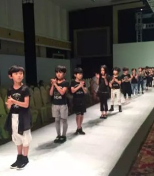 柏惠信子,2017年装,2018春夏,发布会