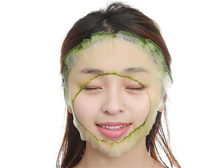 黄瓜土豆敷脸真对皮肤好 专家:不如正经用护肤