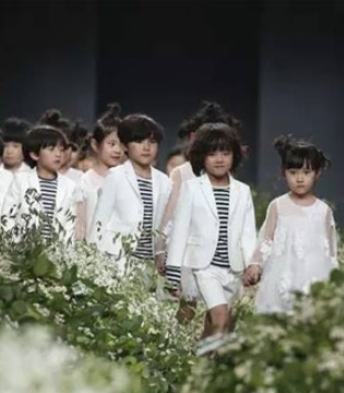 国内,童装,市场格局,童装市场,网站