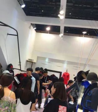 莉莉日记,CBME,品牌