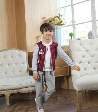 Fun World,凡兜,品牌,童装,棒球服