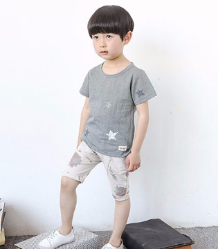 三只小熊,品牌,童装,男童,穿搭,个性,舒适,清爽