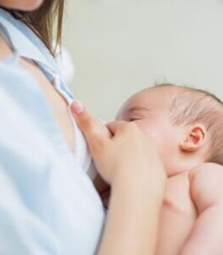冠尔优,宝宝,母乳喂养