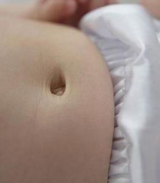 三元,宝宝,肚脐,肚脐清洗