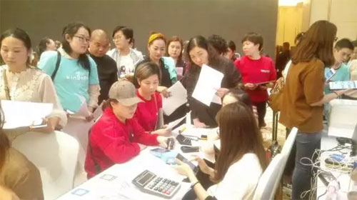 2018金果果秋&羽絨訂貨會(huì)圓滿成功 而我卻哭了！