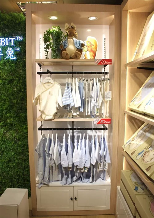 新店开业 | 汇宝广场蹦出一只比得兔!