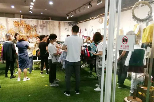 新起点:夏卡豆丁2018年秋冬&羽绒新品发布会圆满成功
