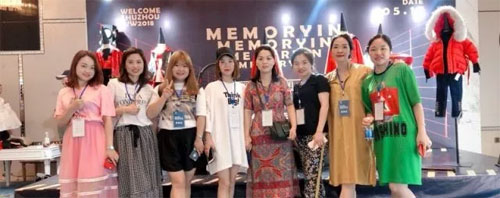 两个小朋友2018秋冬订货会湖南站震撼全场