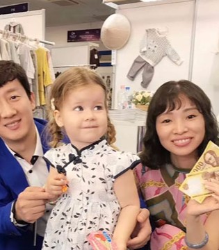 AML安米莉童装东欧展圆满结束 林芊国际冲出亚洲走向世界