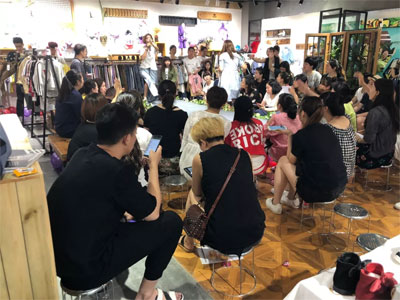 (河南站)艾米艾门2019春季新品订货会圆满落幕!