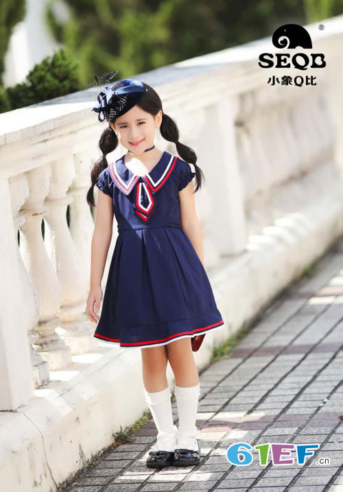 公主出游季 小象Q比童装让妮如夏日清风般迷人