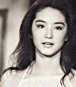 林青霞,小女儿,长相丑,