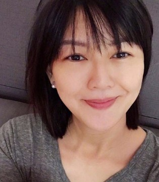 明星,孙燕姿,产女