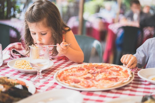 经常吃这3类食物对孩子眼睛不好 护眼的食物有