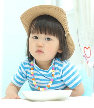 孩子发烧,酒精退烧,婴儿发烧烧坏脑子