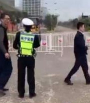 南宁,海关人员,强过,管制路段