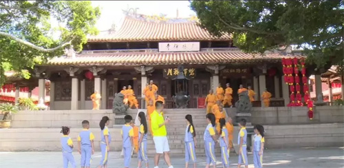 校园大道智慧校服专属品牌《陪你成长》----南少林