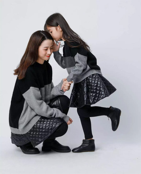 史丘比亲子装:作为母女 就要一起时尚才对嘛
