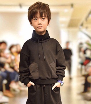 mocodémoco,鞋服,一体化