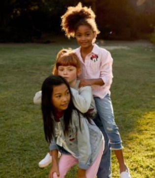 Abercrombie,Abercrombie Kids,Abercrombie & Fitch,品牌,女童