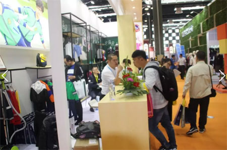 2019校园大道平台运营商 参展中国上海CHIC