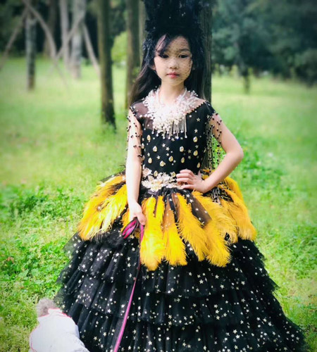 加盟童装? 那就选高端定制礼服的婉亦琪童装