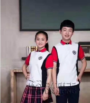 弘博士,校服,品牌