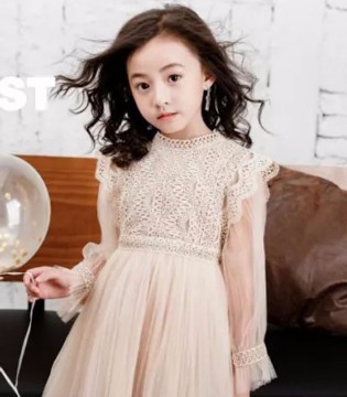 林馨儿,服饰  ,何以为家