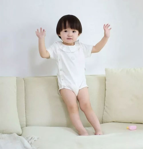 童泰童装|方便宝贝夏天穿脱的连体衣