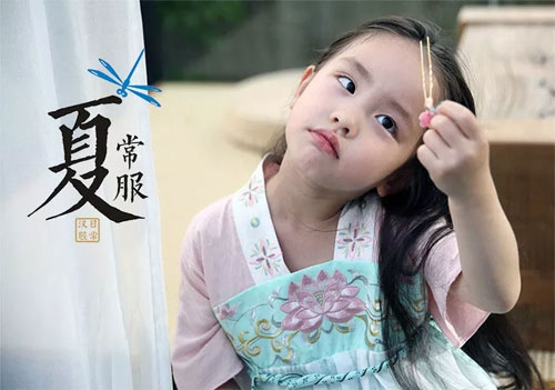西萌叮品牌童装 我们一起来拍照吧?