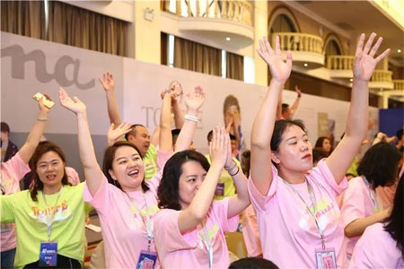淘气贝贝 2020春夏新品发布会 臻爱童行