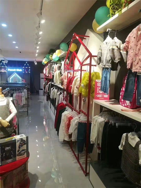 热烈祝贺铅笔俱乐部强势入驻北川店 盛大开业