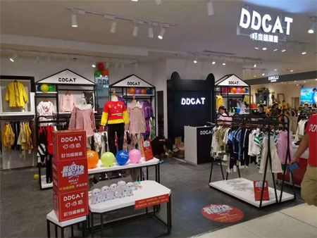 恭喜叮当猫强势入驻三店 祝开业大吉