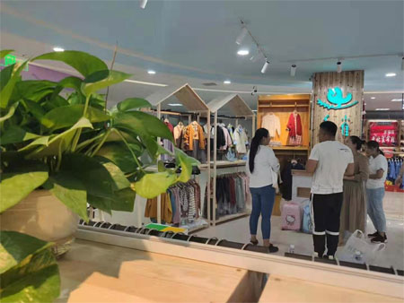 喜报 禾雀童装品牌在临沂分公司东方城盛大开业啦!