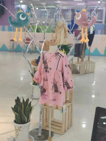 喜报 禾雀童装品牌在临沂分公司东方城盛大开业啦!