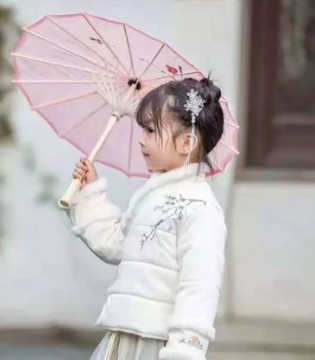 羽成扉,童装品牌,国风童装,开业