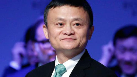 马云再登《福布斯》封面 聚焦人生新篇章